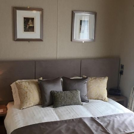 Tweed Lodge Perth Extérieur photo